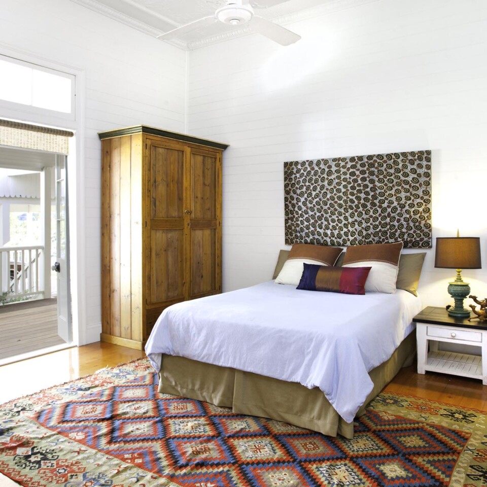 “Barellan” on Lake MacDonald Villa Prestige Properties