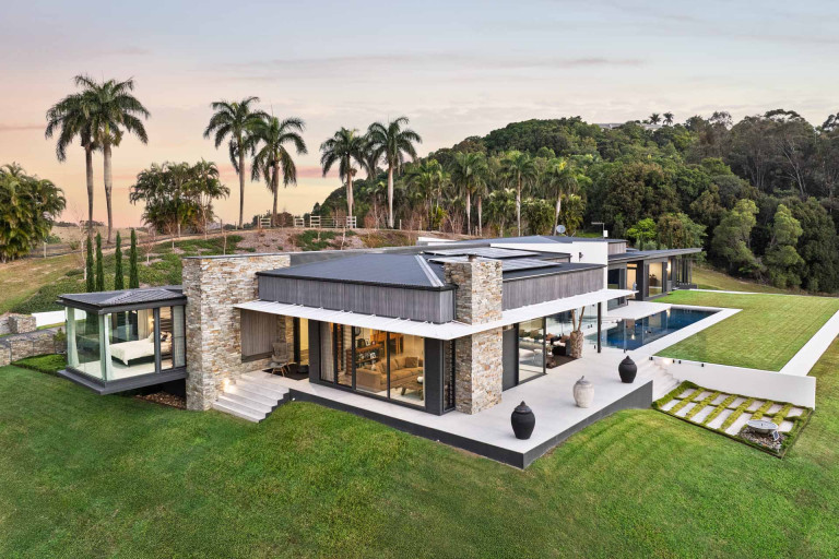 Mount Cooroy Masterpiece – 20-Acre Luxury Estate, 148 Solar Road, Cooroy Mountain