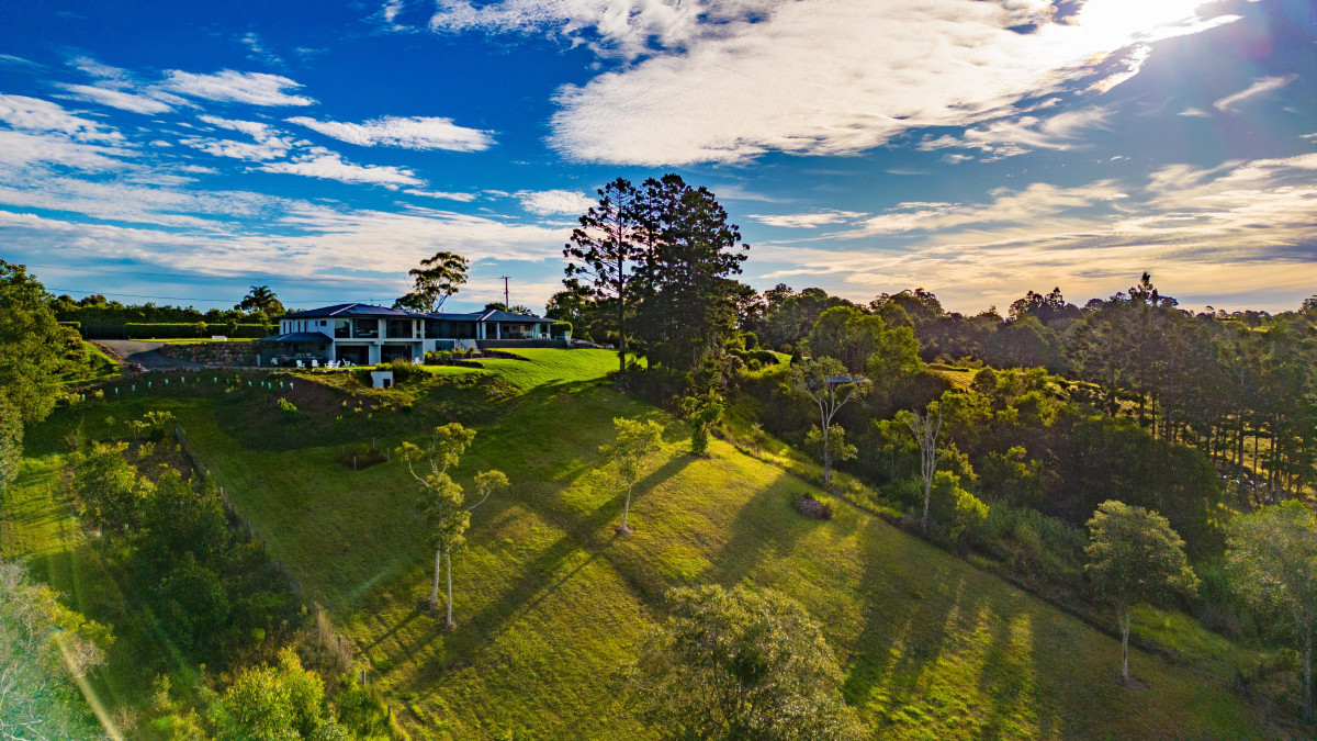 QLDSIR_WESTERN_145_MONTVILLE_AERIAL-3HIGH
