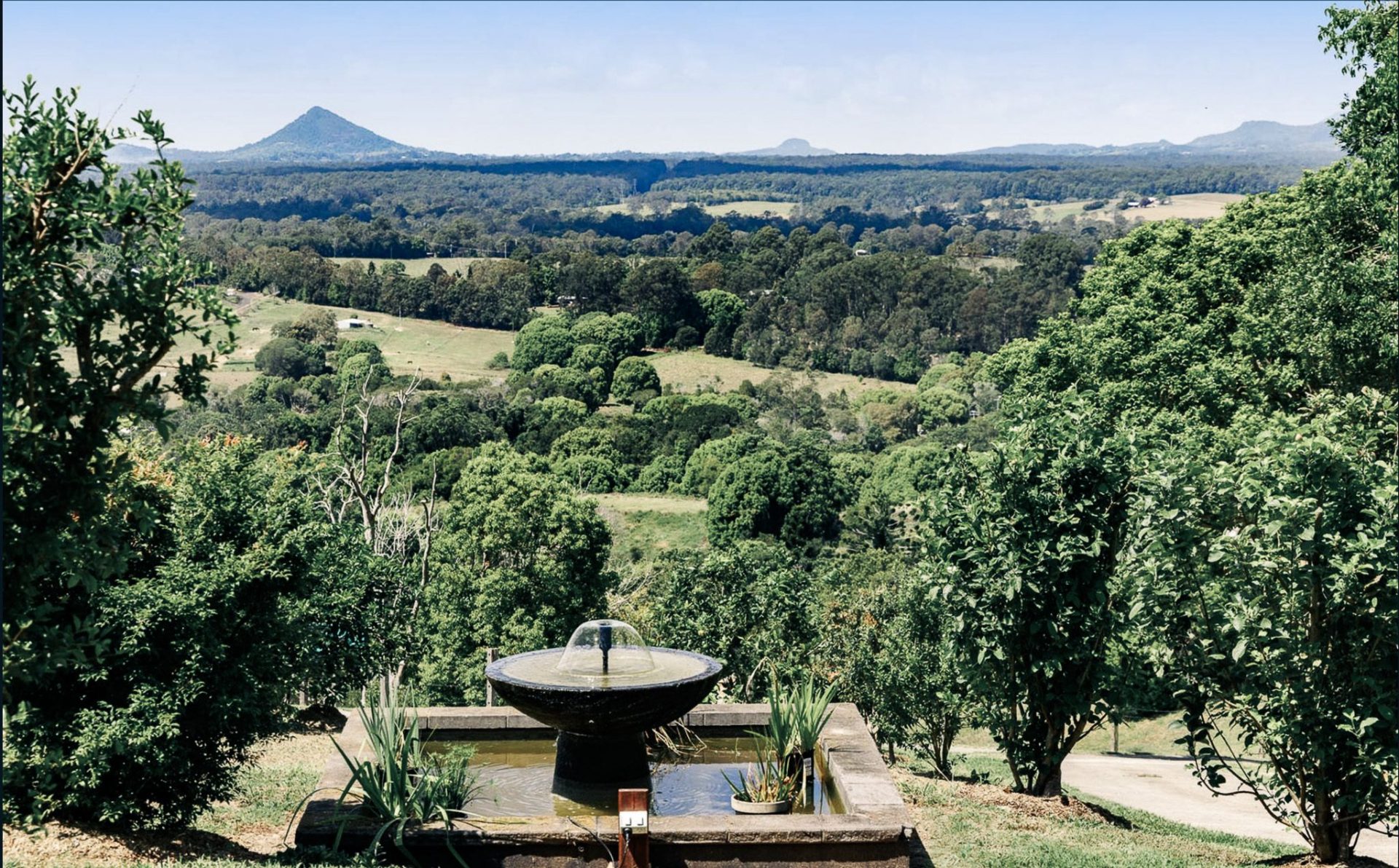 Seven Mountains Estate – 52binalong-04-garden-view