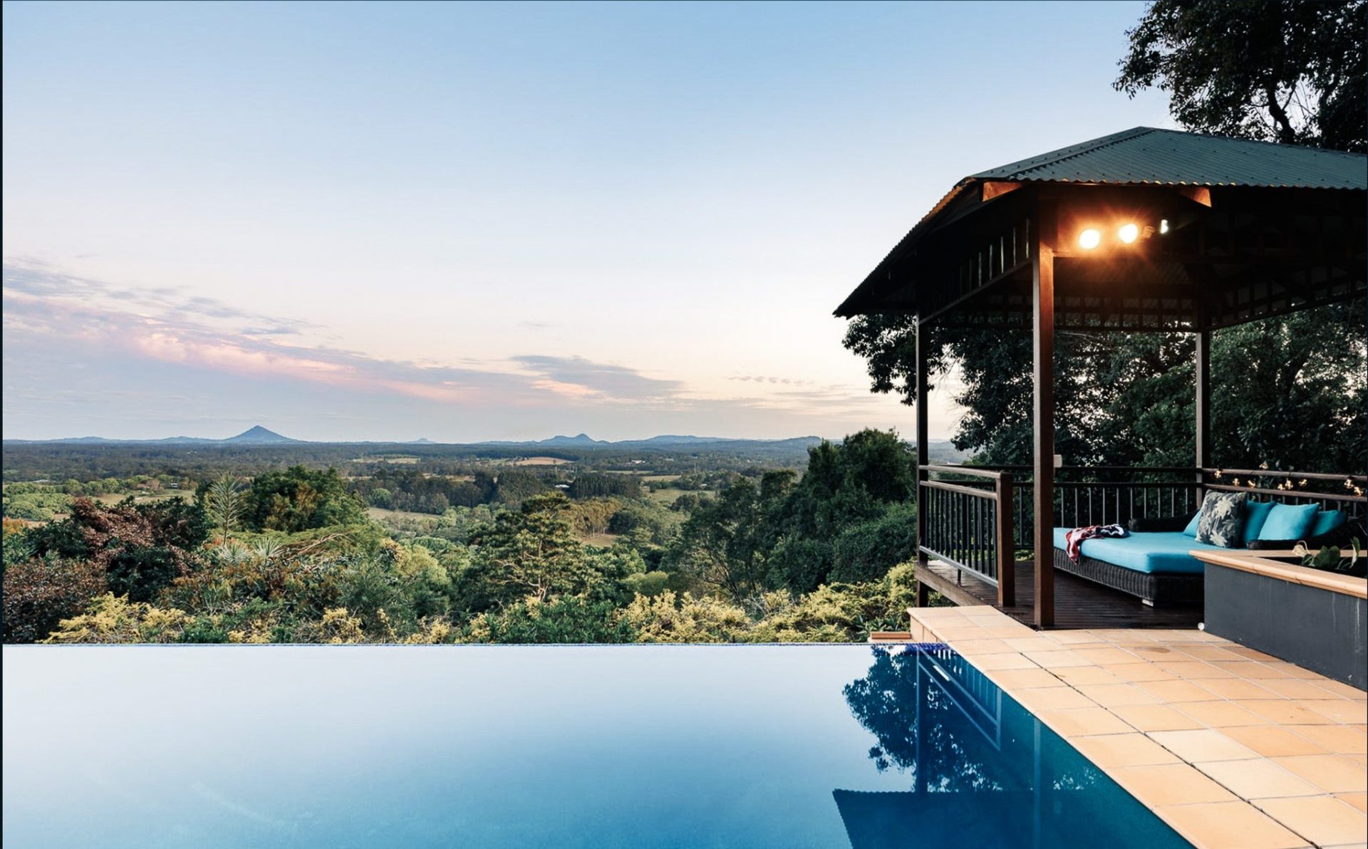 Seven Mountains Estate – 52binalong-09-pool-view-cabana