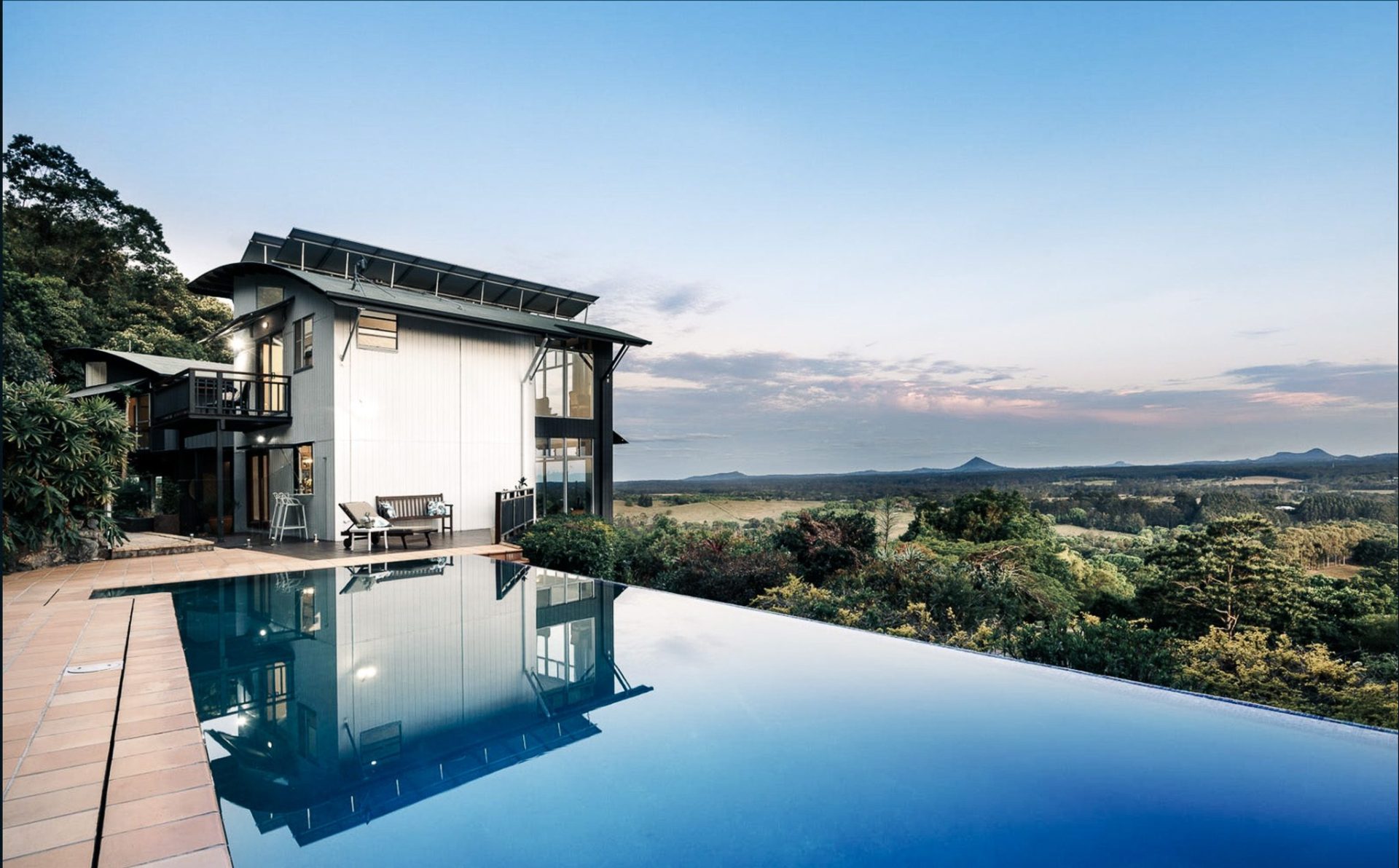 Seven Mountains Estate – 52binalong-10-pool-view-to-house